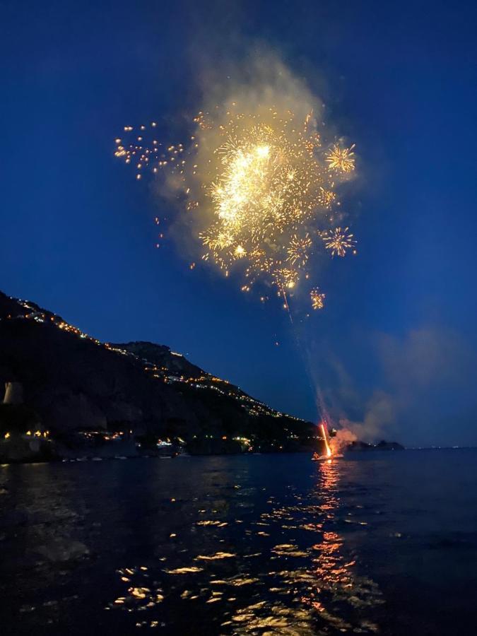 Il Profumo Dei Fiori Lägenhet Praiano Exteriör bild